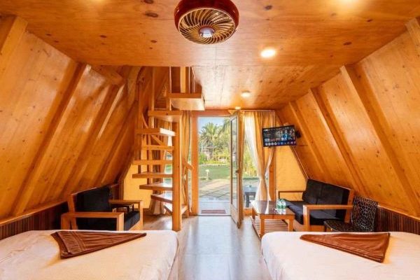 AC Triangular Wooden Cottage